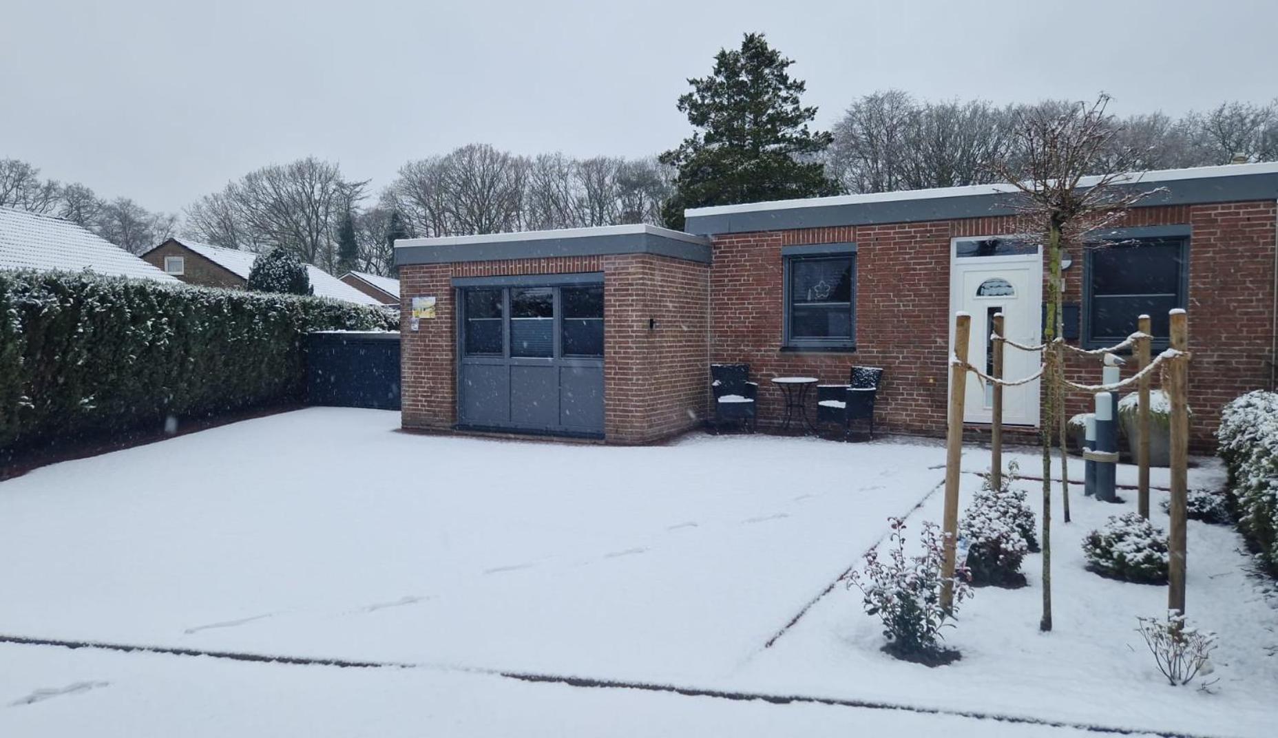 Ferienhaus Nordseeglueck Im Ferienpark Berumbur ภายนอก รูปภาพ